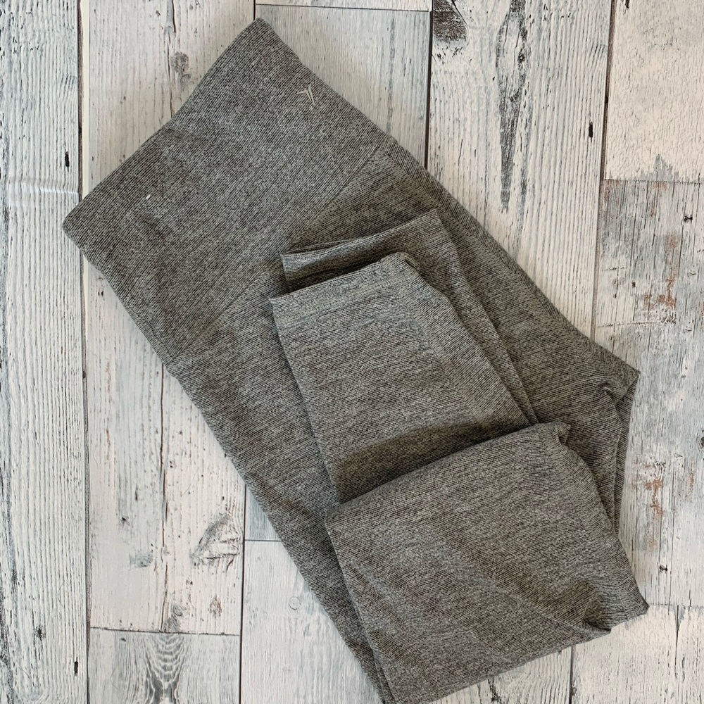 Old Navy Active Leggings
